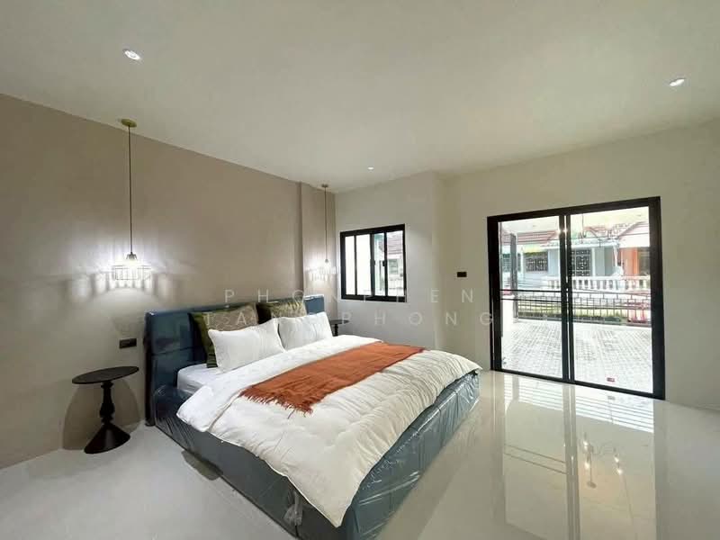 3-BR Townhouse, Chon Buri (Pattaya), Nong Pru, Bang Lamung (Pattaya), Chon Buri (Pattaya), 3 Bedrooms, 104 sqm, Townhouse For Rent, by Phonphen Tangphong, 500269125 - DDproperty.com