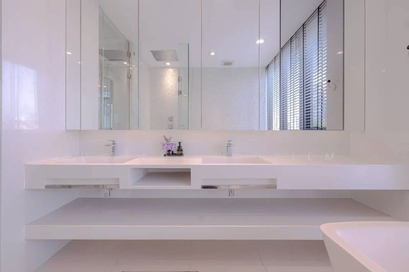 Vittorio 39, Bangkok, 8 Sukhumvit, Khlong Tan Nua, Watthana, Bangkok, 2 Bedrooms, 127 sqm, Condo For Sale, by Suchada Yodyiem, 500269136 - DDproperty.com