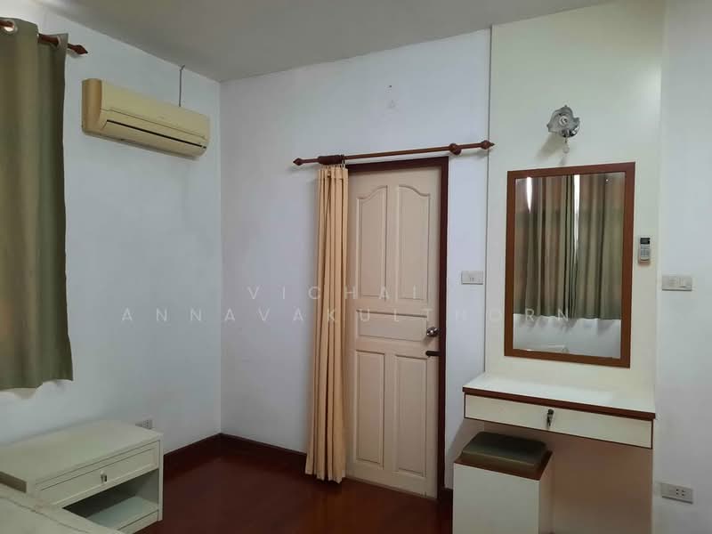 undefined, Bangkok, Samsen Nok, Huai Khwang, Bangkok, 3 Bedrooms, 60 sqm, Single Detached House For Rent, by Vichai  Annavakulthorn, 500269164 - DDproperty.com