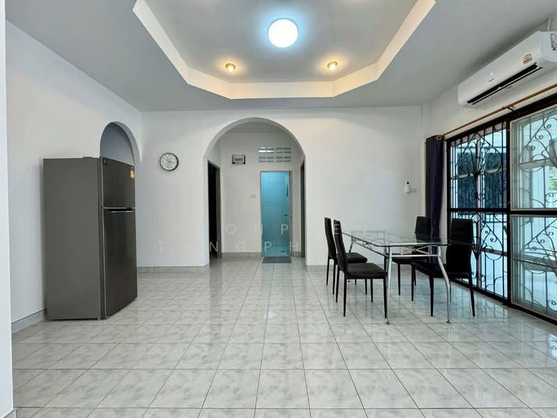 undefined, Chon Buri (Pattaya), Nong Pru, Bang Lamung (Pattaya), Chon Buri (Pattaya), 3 Bedrooms, 160 sqm, Single Detached House For Rent, by Phonphen Tangphong, 500269182 - DDproperty.com