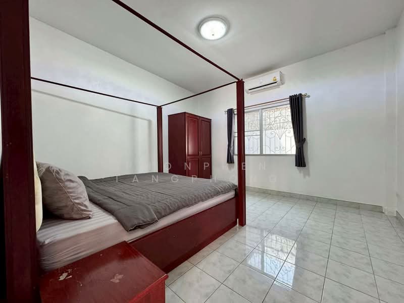 undefined, Chon Buri (Pattaya), Nong Pru, Bang Lamung (Pattaya), Chon Buri (Pattaya), 3 Bedrooms, 160 sqm, Single Detached House For Rent, by Phonphen Tangphong, 500269182 - DDproperty.com