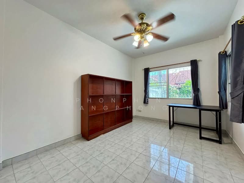 undefined, Chon Buri (Pattaya), Nong Pru, Bang Lamung (Pattaya), Chon Buri (Pattaya), 3 Bedrooms, 160 sqm, Single Detached House For Rent, by Phonphen Tangphong, 500269182 - DDproperty.com