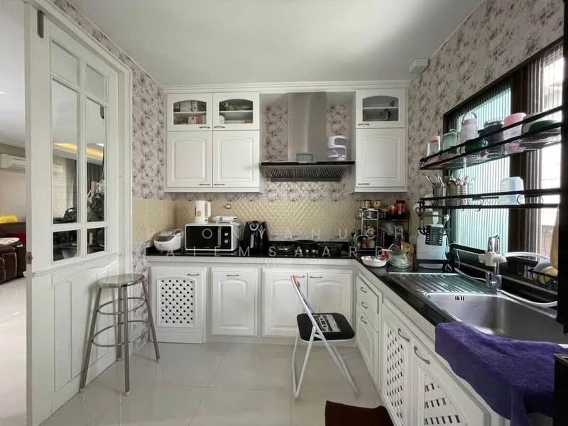 The Plant Estique Pattanakarn 38, Bangkok, Soi Pattanakarn 38, Suan Luang, Suan Luang, Bangkok, 3 Bedrooms, 145 sqm, Single Detached House For Sale, by Poonyanuch Aiemsaard, 500269183 - DDproperty.com