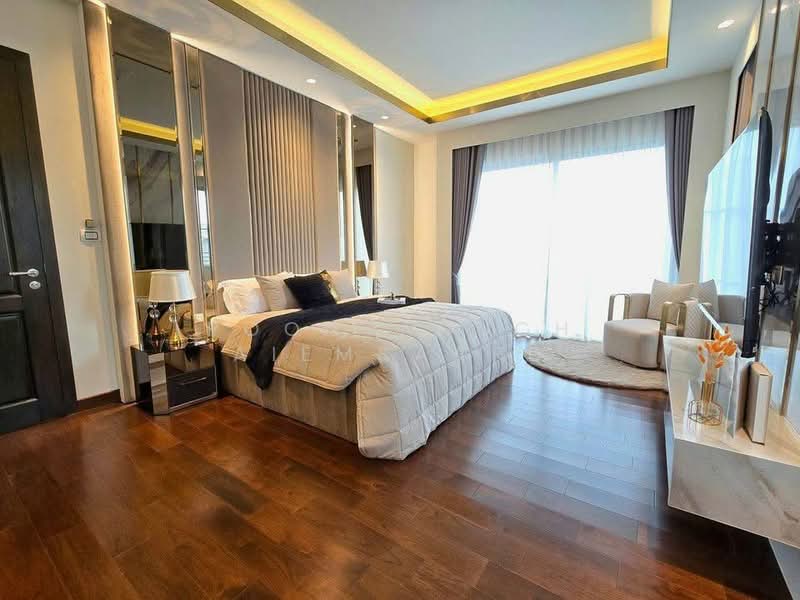 undefined, Bangkok, Huai Khwang, Huai Khwang, Bangkok, 4 Bedrooms, 360 sqm, Single Detached House For Sale, by Poonyanuch Aiemsaard, 500269205 - DDproperty.com