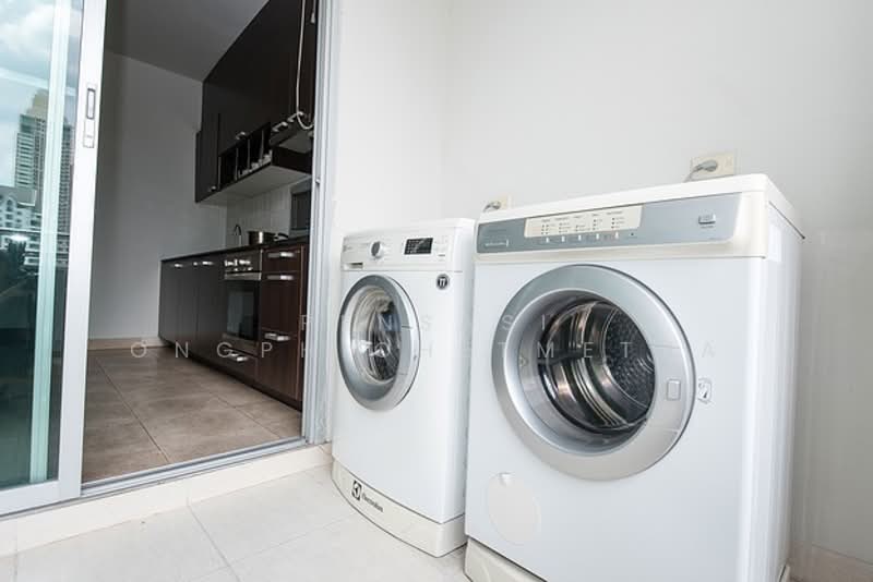 Baan Thirapa, Bangkok, 9 Soi Phra Phinit, Thung Maha Mek, Sathon, Bangkok, 4 Bedrooms, 260 sqm, Apartment For Rent, by Pensasi Ongphichetmetha, 500269214 - DDproperty.com