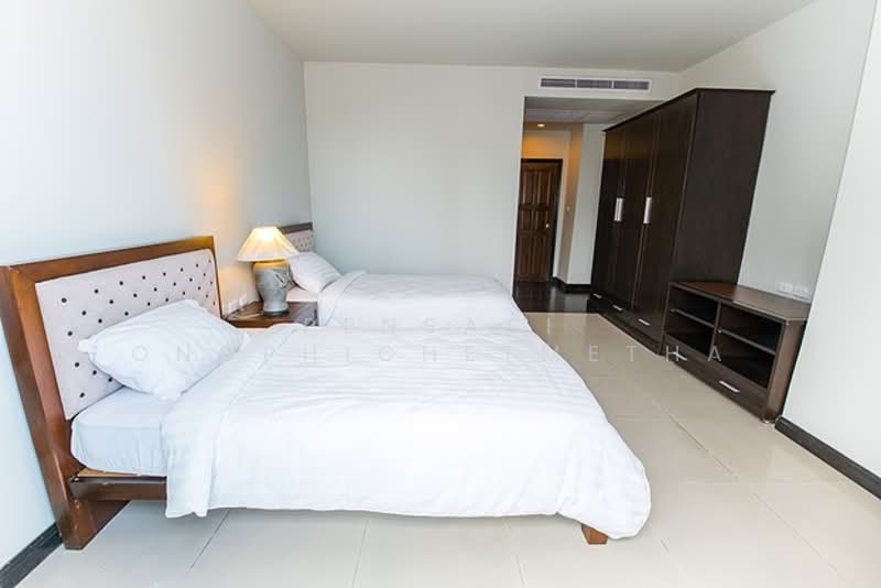 Baan Thirapa, Bangkok, 9 Soi Phra Phinit, Thung Maha Mek, Sathon, Bangkok, 4 Bedrooms, 260 sqm, Apartment For Rent, by Pensasi Ongphichetmetha, 500269214 - DDproperty.com