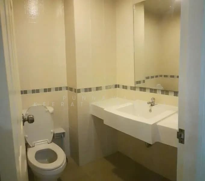 Lumpini Ville Cultural Center, Bangkok, Prachautid Road, Samsen Nok, Huai Khwang, Bangkok, 2 Bedrooms, 62 sqm, Condo For Rent, by Punnawat Keeratidusitroj, 500269224 - DDproperty.com