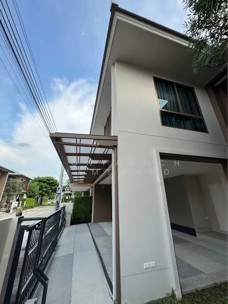 Burasiri Krungthep Kreetha, Bangkok, 95 Soi Pracha Ruam Chai, Hua Mak, Bang Kapi, Bangkok, 4 Bedrooms, 300 sqm, Single Detached House For Sale, by Poonyanuch Aiemsaard, 500269227 - DDproperty.com