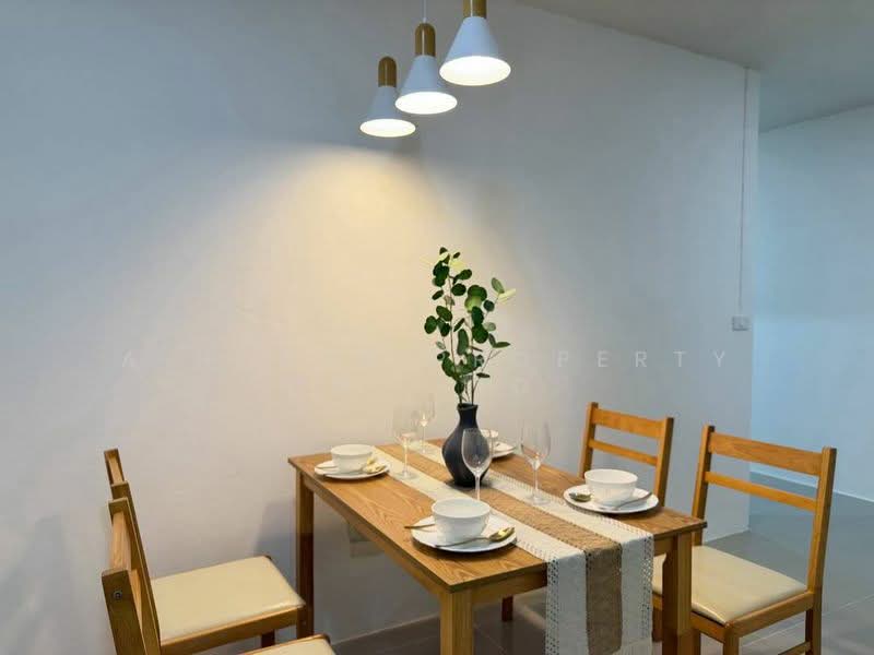 Minimalist townhome for sale in Rung Amorn Villa, Sriracha., Chon Buri (Pattaya), Thung Suk La, Si Racha, Chon Buri (Pattaya), 2 Bedrooms, 100 sqm, Townhouse For Sale, by A House Property Co.,Ltd., 500269230 - DDproperty.com