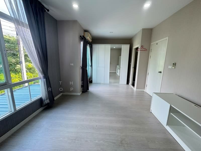 หมู่บ้านโมดิวิลล่า รังสิต (Modi Villa Rangsit) สวนพริกไทย ปทุมธานี, Pathum Thani, Suan Pring Thai, Muang Pathum Thani, Pathum Thani, 3 Bedrooms, 120 sqm, Townhouse For Sale, by The Best Property รัตน์, 500269299 - DDproperty.com