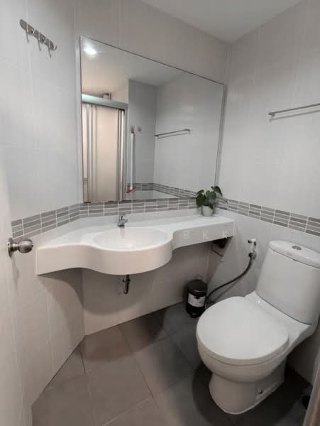 Lumpini Place Srinakarin-Huamak Station, Bangkok, Srinakarin Road, Suan Luang, Suan Luang, Bangkok, 1 Bedroom, 24 sqm, Condo For Rent, by Agentbkk, 500269321 - DDproperty.com