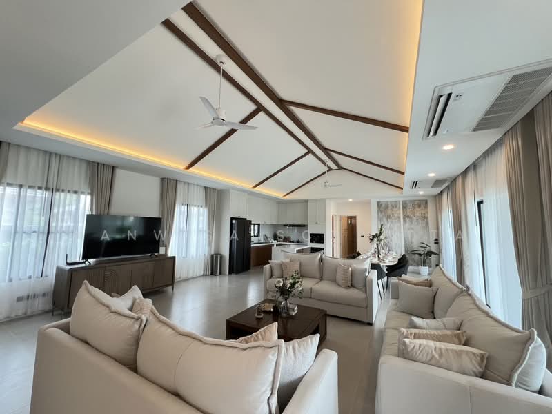 Huahin 112, Prachuap Khiri Khan, Thap Tai, Hua Hin, Prachuap Khiri Khan, 3 Bedrooms, 240 sqm, Villa For Sale, by Wanwisa Scopetta, 500269332 - DDproperty.com