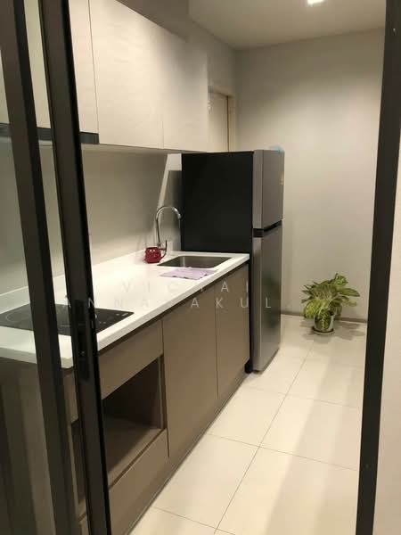 ให้เช่า - Life Sathorn Sierra : ไลฟ์ สาทร เซียร์รา, กรุงเทพ