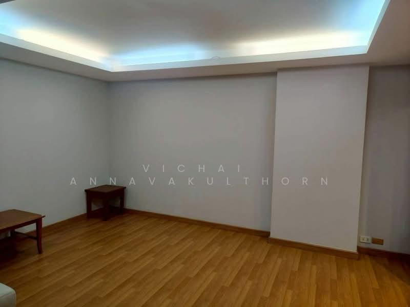 The Roof Garden Onnut, Bangkok, 697 Soi Sukhumvit 50, Phra Kanong, Khlong Toei, Bangkok, 1 Bedroom, 70 sqm, Condo For Rent, by Vichai  Annavakulthorn, 500269360 - DDproperty.com
