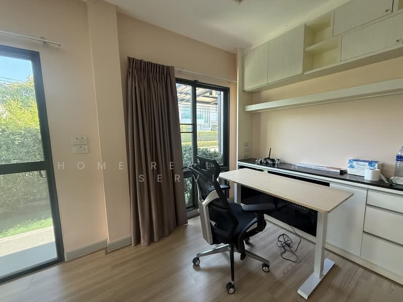 Life Bangkok Boulevard Wongwaen-Rama 9 : ไลฟ์ บางกอก บูเลอวาร์ด วงแหวน-พระราม9, กรุงเทพ, ถนนกาญจนาภิเษก, สะพานสูง, สะพานสูง, กรุงเทพ, 177 ตร.ม., บ้านเดี่ยว ขาย, โดย HOME Real Estate Service, 500269369 - DDproperty.com