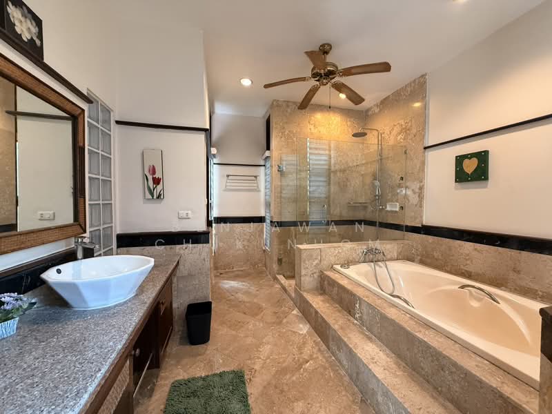 Baan Anda, Chon Buri (Pattaya), Pattaya Sai Song Rd, Nong Pru, Bang Lamung (Pattaya), Chon Buri (Pattaya), 4 Bedrooms, 1,020 sqm, Villa For Rent, by Benjawan Chukunhom, 500269377 - DDproperty.com