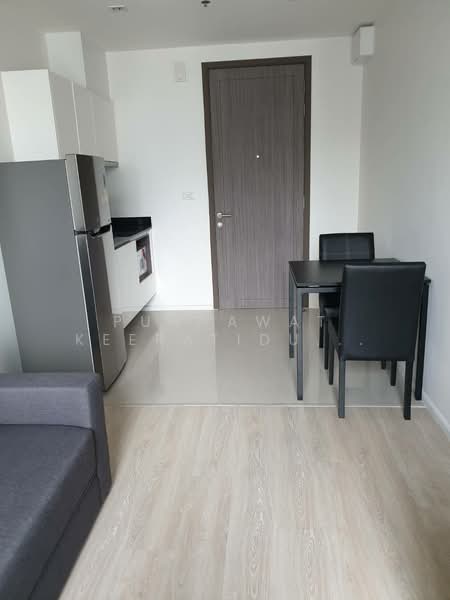 Quinn Ratchada 17, Bangkok, 454 456 Soi Inthara Mari 45, Din Daeng, Bangkok, 1 Bedroom, 34 sqm, Condo For Rent, by Najawa Salae, 500269423 - DDproperty.com