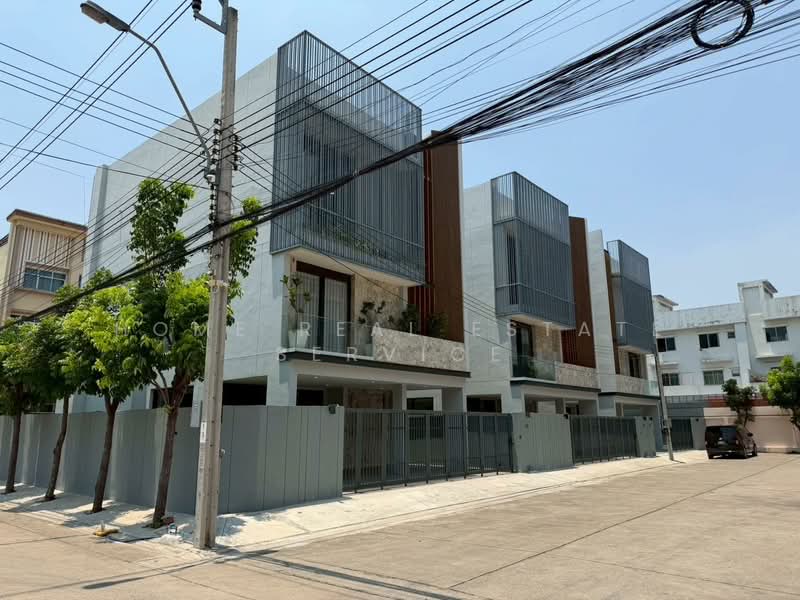 ปรีชา รามคำแหง - กรุงเทพกรีฑา, กรุงเทพ, คลองสองต้นนุ่น, ลาดกระบัง, กรุงเทพ, 400 ตร.ม., บ้านเดี่ยว ขาย, โดย HOME Real Estate Service, 500269433 - DDproperty.com