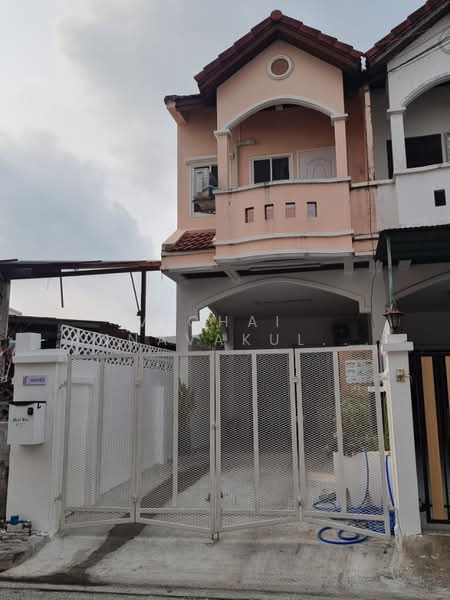 3-BR Townhouse, Bangkok, Samsen Nok, Huai Khwang, Bangkok, 3 Bedrooms, 180 sqm, Townhouse For Rent, by Vichai  Annavakulthorn, 500269439 - DDproperty.com