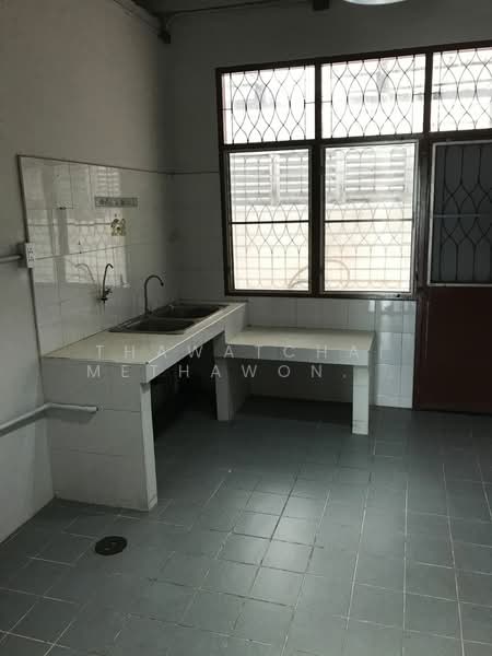 4-BR Townhouse, Bangkok, Lat Yao, Chatuchak, Bangkok, 4 Bedrooms, 330 sqm, Townhouse For Rent, by Thawatchai Methawongworakul, 500269441 - DDproperty.com