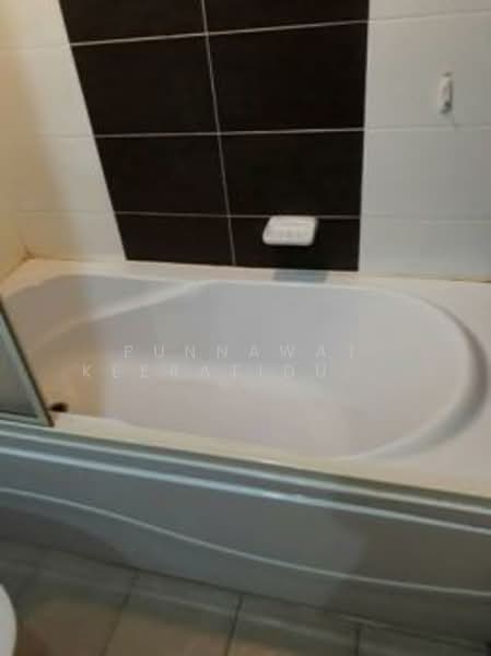 Grand Park View Asoke, Bangkok, 21 Sukhumvit Road, Khlongtoei Nua, Watthana, Bangkok, 1 Bedroom, 35 sqm, Condo For Rent, by Punnawat Keeratidusitroj, 500269499 - DDproperty.com