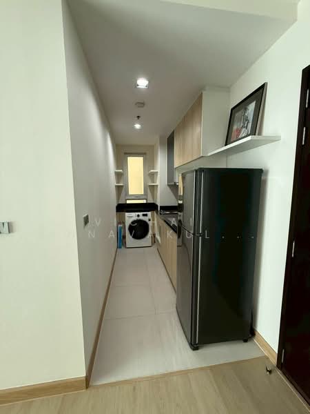 Sky Walk Residences, Bangkok, 1599 Sukhumvit Road, Phra Kanong Nua, Watthana, Bangkok, 1 Bedroom, 52 sqm, Condo For Rent, by Vichai  Annavakulthorn, 500269510 - DDproperty.com