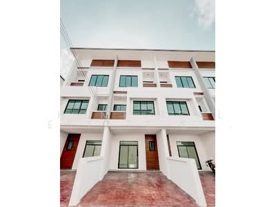 ขาย - ภูมิสิริ ทาวน์โฮม ศรีด่าน 22, สมุทรปราการ