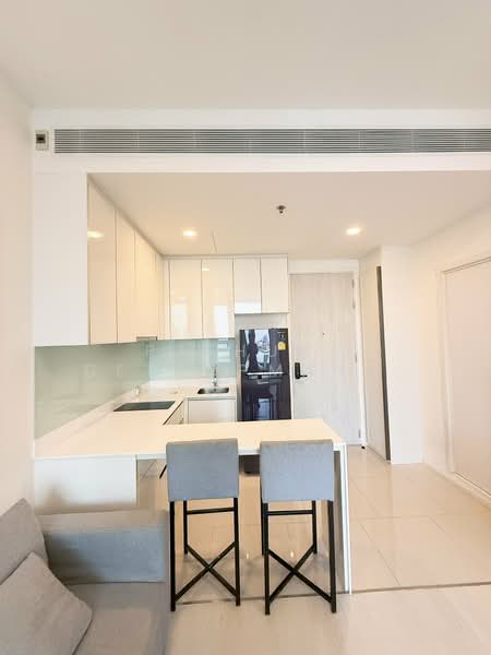 Mazarine Ratchayothin, Bangkok, Soi Phahonyothin 30, Phahonyothin Road, Chan Kasem, Chatuchak, Bangkok, 1 Bedroom, 42 sqm, Condo For Rent, by Pafhun  Detnopmani , 500269547 - DDproperty.com