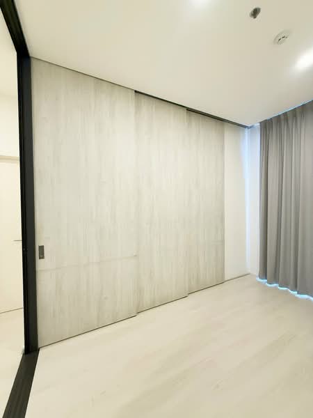 Mazarine Ratchayothin, Bangkok, Soi Phahonyothin 30, Phahonyothin Road, Chan Kasem, Chatuchak, Bangkok, 1 Bedroom, 42 sqm, Condo For Rent, by Pafhun  Detnopmani , 500269547 - DDproperty.com