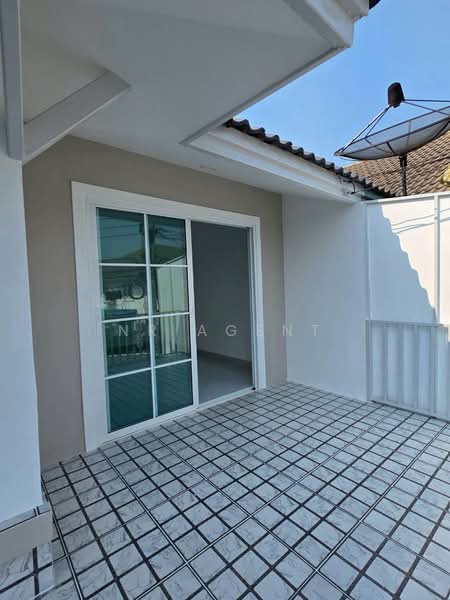 Baan Pruksa 18 Bangyai, Nonthaburi, Soi Pruksa Village 18, Bang Mae Nang, Bang Yai, Nonthaburi, 4 Bedrooms, 100 sqm, Townhouse For Sale, by NR AGENT, 500269625 - DDproperty.com