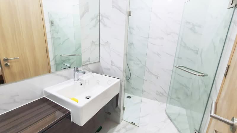 Noble BE19 Sukhumvit, Bangkok, 89 Sukhumvit 19 Alley, Khlong Tan Nua, Watthana, Bangkok, 2 Bedrooms, 55 sqm, Condo For Rent, by Sineenart Phromnin, 500269638 - DDproperty.com
