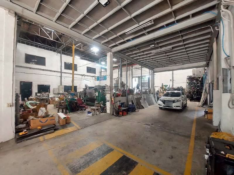 For Sale - โกดัง + สำนักงาน 2 ชั้น 259 ตร.ว. ซอยรามอินทรา95 ถนนรามอินทรา, Bangkok