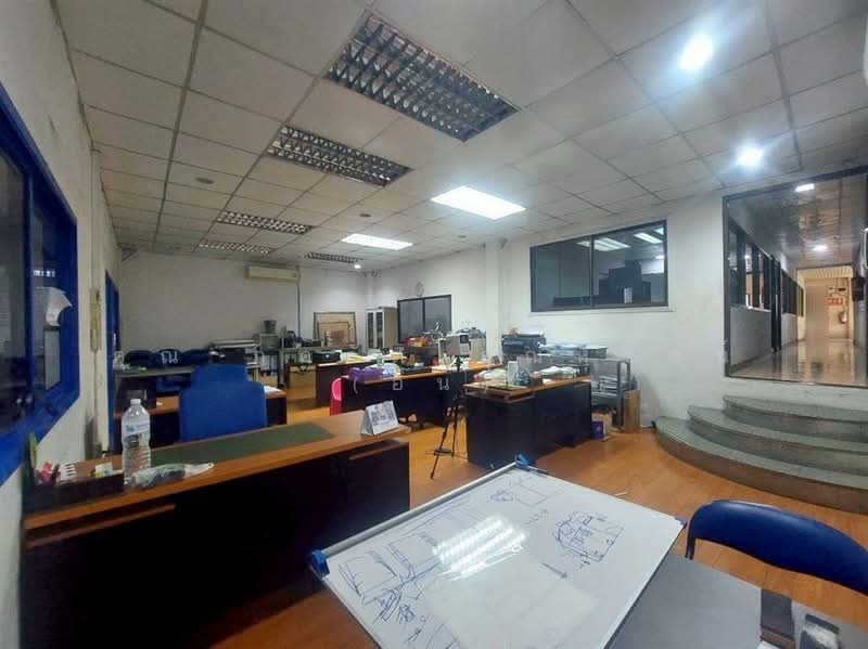 For Sale - โกดัง + สำนักงาน 2 ชั้น 259 ตร.ว. ซอยรามอินทรา95 ถนนรามอินทรา, Bangkok