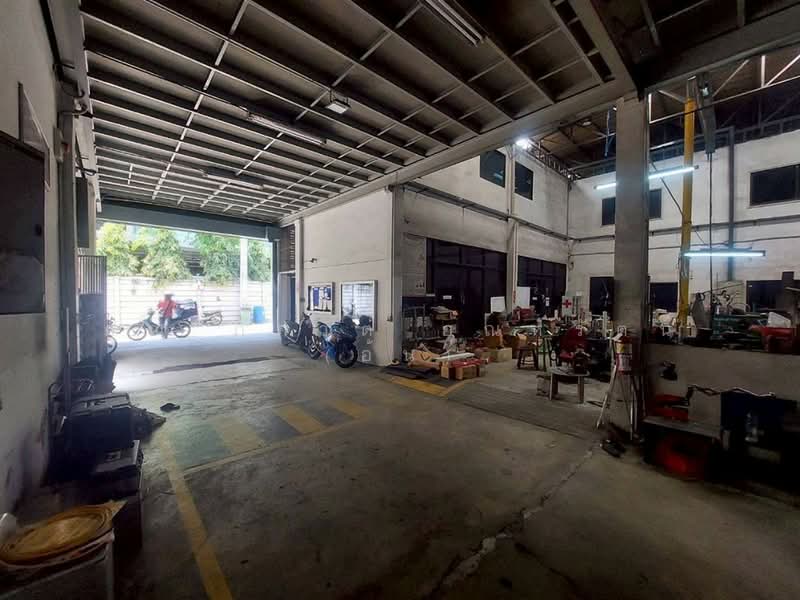 ขาย - โกดัง + สำนักงาน 2 ชั้น 259 ตร.ว. ซอยรามอินทรา95 ถนนรามอินทรา, กรุงเทพ
