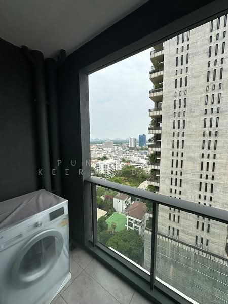Regal Sathon-Naradhiwas, Bangkok, Naradhiwas Rajanagarindra Road, Thung Maha Mek, Sathon, Bangkok, 1 Bedroom, 33 sqm, Condo For Rent, by Punnawat Keeratidusitroj, 500269655 - DDproperty.com