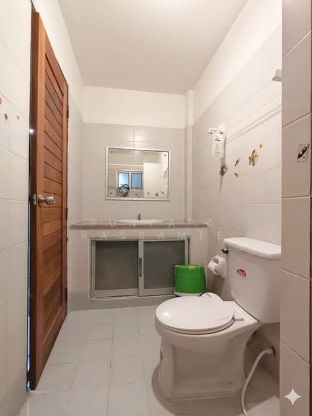 หมู่บ้านร็อคการ์เด้นโฮม2 : Rock Garden Home 2, กรุงเทพ, คลองถนน, สายไหม, กรุงเทพ, 100 ตร.ม., ทาวน์เฮ้าส์ ขาย, โดย Punpapa Rassamee, 500269677 - DDproperty.com