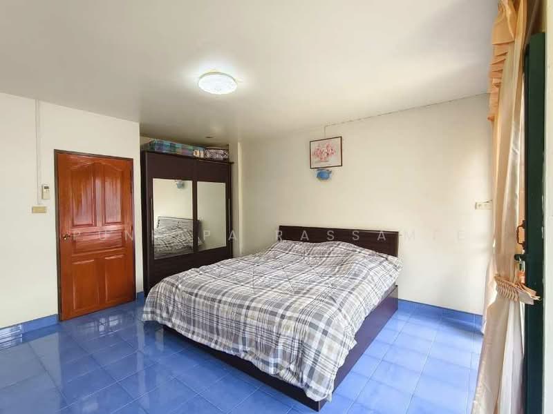 หมู่บ้านร็อคการ์เด้นโฮม2 : Rock Garden Home 2, กรุงเทพ, คลองถนน, สายไหม, กรุงเทพ, 100 ตร.ม., ทาวน์เฮ้าส์ ขาย, โดย Punpapa Rassamee, 500269677 - DDproperty.com