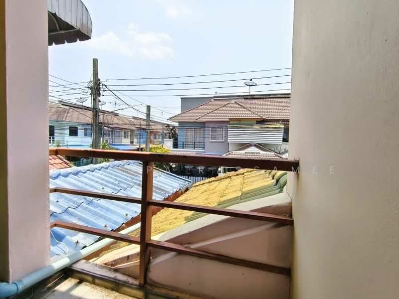 หมู่บ้านร็อคการ์เด้นโฮม2 : Rock Garden Home 2, Bangkok, Khlong Tanon, Sai Mai, Bangkok, 2 Bedrooms, 100 sqm, Townhouse For Sale, by Punpapa Rassamee, 500269677 - DDproperty.com