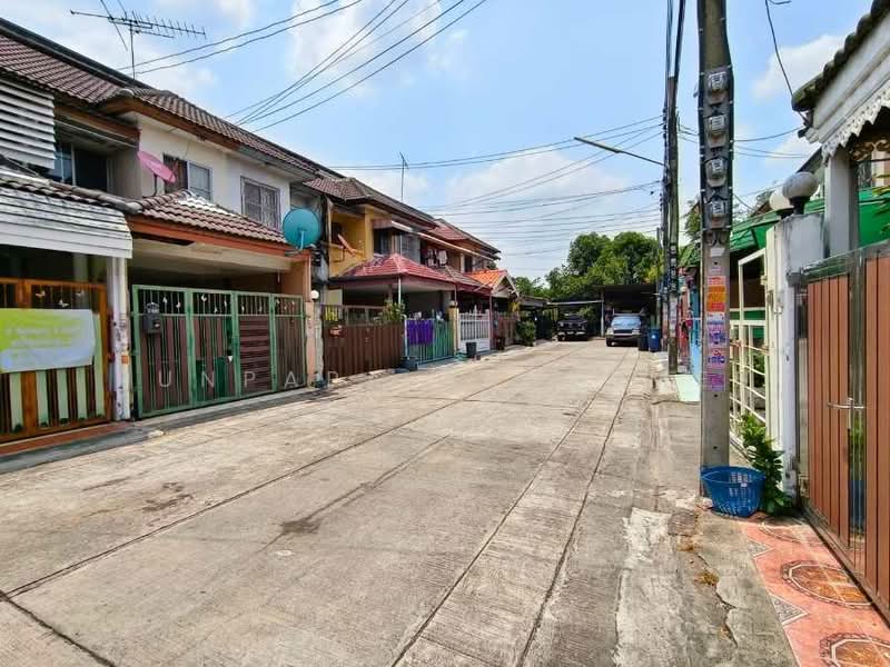 หมู่บ้านร็อคการ์เด้นโฮม2 : Rock Garden Home 2, Bangkok, Khlong Tanon, Sai Mai, Bangkok, 2 Bedrooms, 100 sqm, Townhouse For Sale, by Punpapa Rassamee, 500269677 - DDproperty.com