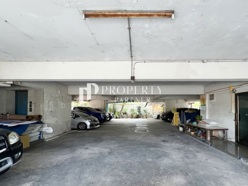 Apartment Soi Ekkamai 10, Bangkok, สุขุมวิท, Phra Kanong Nua, Watthana, Bangkok, , 1,400 sqm, Business For Sale, by Chidaphar Beawlek, 500269697 - DDproperty.com