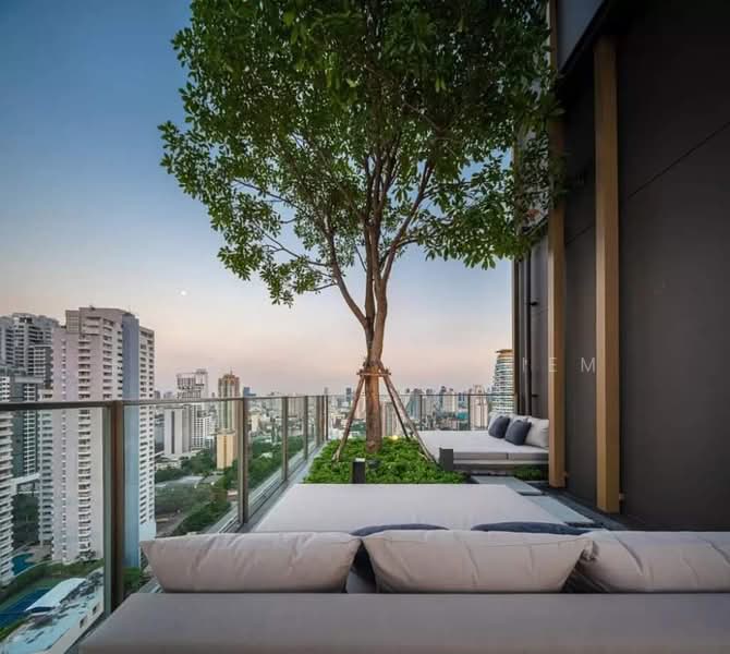 Noble Around Sukhumvit 33, Bangkok, 17 Soi Sukhumvit 33, Khlong Tan Nua, Watthana, Bangkok, 1 Bedroom, 44 sqm, Condo For Sale, by Suchada Yodyiem, 500269723 - DDproperty.com