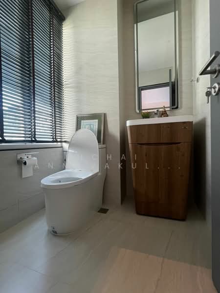 The Esse Sukhumvit 36, Bangkok, Soi Sukhumvit 36, Sukhumvit Road, Phra Kanong, Khlong Toei, Bangkok, 2 Bedrooms, 72 sqm, Condo For Rent, by Vichai  Annavakulthorn, 500269731 - DDproperty.com