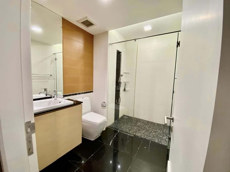 Urbana Sathorn, Bangkok, 55 South Sathorn Road, Thung Maha Mek, Sathon, Bangkok, 1 Bedroom, 140 sqm, Apartment For Rent, by Vichai  Annavakulthorn, 500269738 - DDproperty.com