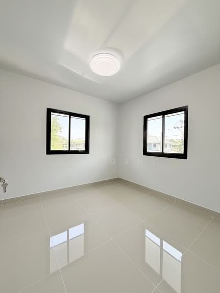 Baan Pruksa 14 A Bangbuathong, Nonthaburi, Soi Pruksa Village 14 A, Bang Khu Rat, Bang Bua Thong, Nonthaburi, 5 Bedrooms, 140 sqm, Semi-Detached House (Twin House) For Sale, by NR AGENT, 500269742 - DDproperty.com