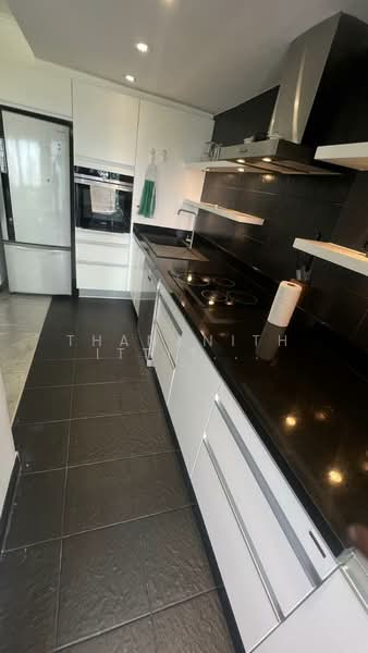 Lumpini Ville Sukhumvit 77, Bangkok, Sukhumvit 77 Road, Suan Luang, Suan Luang, Bangkok, 2 Bedrooms, 68 sqm, Condo For Sale, by Thananith Ittitulyapong, 500269761 - DDproperty.com