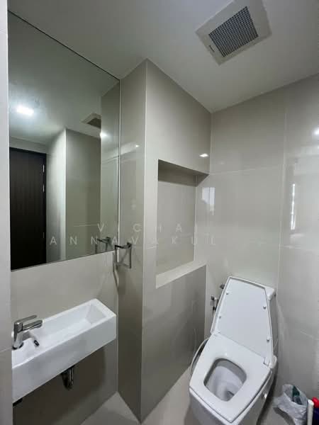 Rhythm Sukhumvit 44/1, Bangkok, Sukhumvit Road, Phra Kanong, Khlong Toei, Bangkok, 1 Bedroom, 45 sqm, Condo For Rent, by Vichai  Annavakulthorn, 500269764 - DDproperty.com