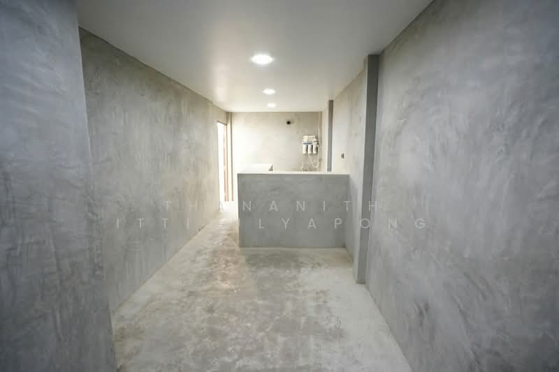 undefined, Bangkok, Lat Phrao, Lat Phrao, Bangkok, 3 Bedrooms, 200 sqm, Single Detached House For Rent, by Thananith Ittitulyapong, 500269779 - DDproperty.com