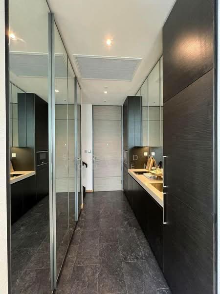 28 Chidlom, Bangkok, 28 Chit Lom Alley, Lumphini, Pathum Wan, Bangkok, 1 Bedroom, 51 sqm, Condo For Sale, by Suchada Yodyiem, 500269780 - DDproperty.com