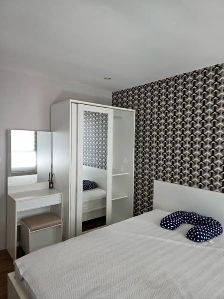 The Clover Thonglor Residence, Bangkok, Soi Sukhumvit 55, Khlong Tan Nua, Watthana, Bangkok, 2 Bedrooms, 71 sqm, Condo For Rent, by Vichai  Annavakulthorn, 500269802 - DDproperty.com