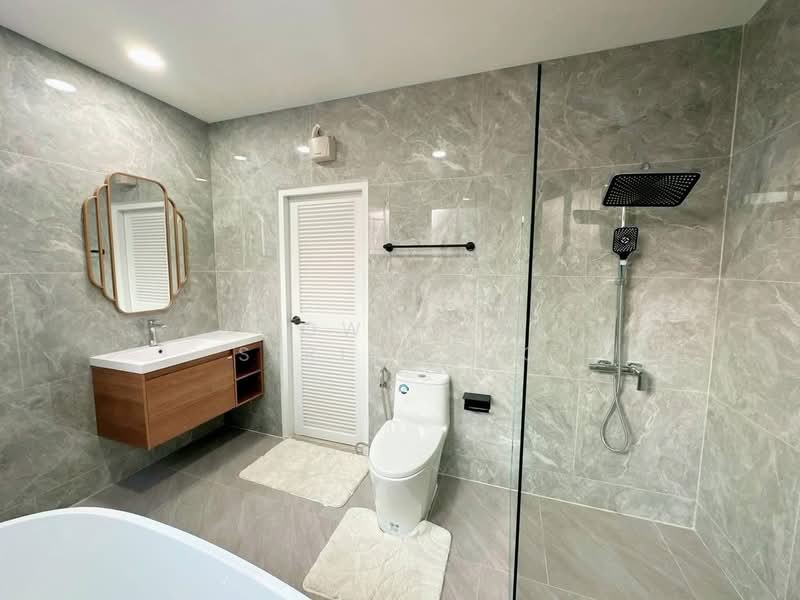 Park avenue Pattaya, Chon Buri (Pattaya), Bang Lamung, Bang Lamung (Pattaya), Chon Buri (Pattaya), 4 Bedrooms, 360 sqm, Villa For Sale, by Yaowaluck Sirinapho, 500269804 - DDproperty.com